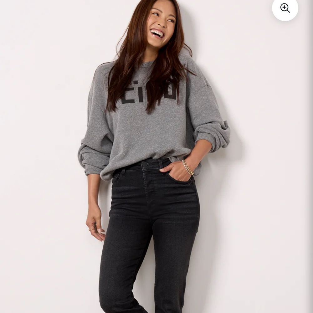 Evereve Ever Straight with Cuff Jeans- Black